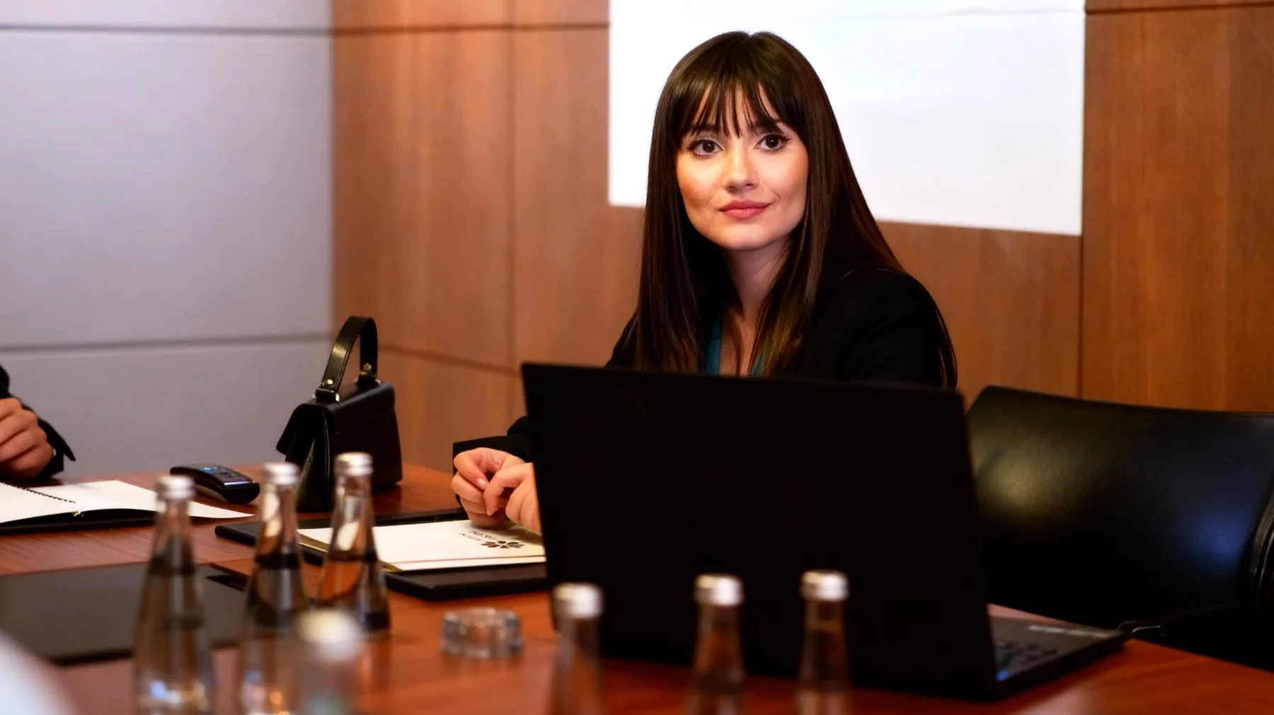 Forbidden Fruit2026-01-03T22:53:23.400Z"